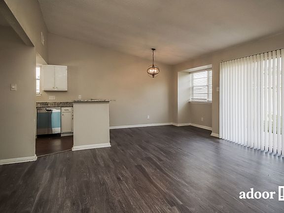 5th image of 7030 Maczali Dr