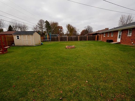 5th image of 301 Marcella Ln