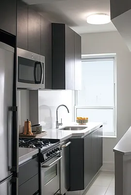 Rented by Stonehenge NYC LLC | media 2