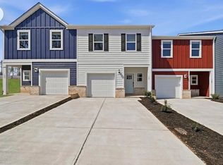 127 Kerwin Ct, Greer, SC 29651