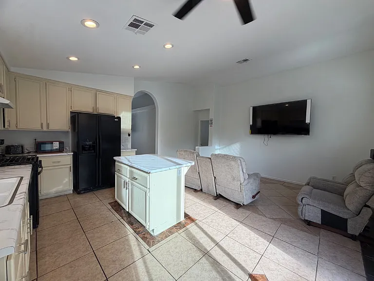 3417 Steppe St — Photo 15