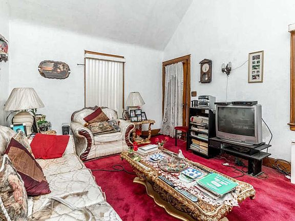 3rd image of 142-09 184th St