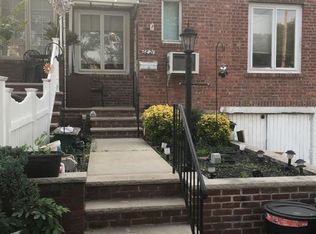 6821 60th Rd, Maspeth, NY 11378