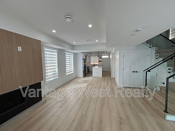 4th image of 748 Raymer Ave