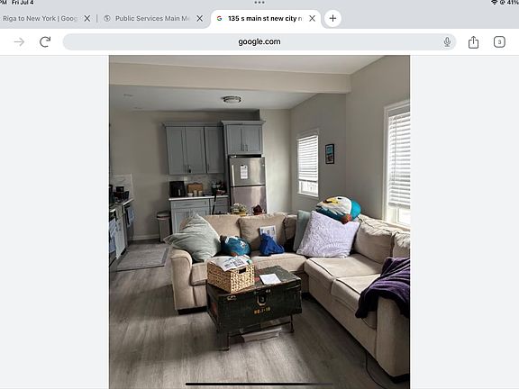 5th image of 135 N Main St #1