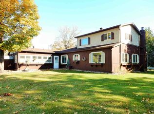 725 Reid Rd, Gulliver, MI 49840