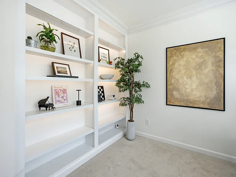5008 Highland Oaks Ct SE — Photo 12