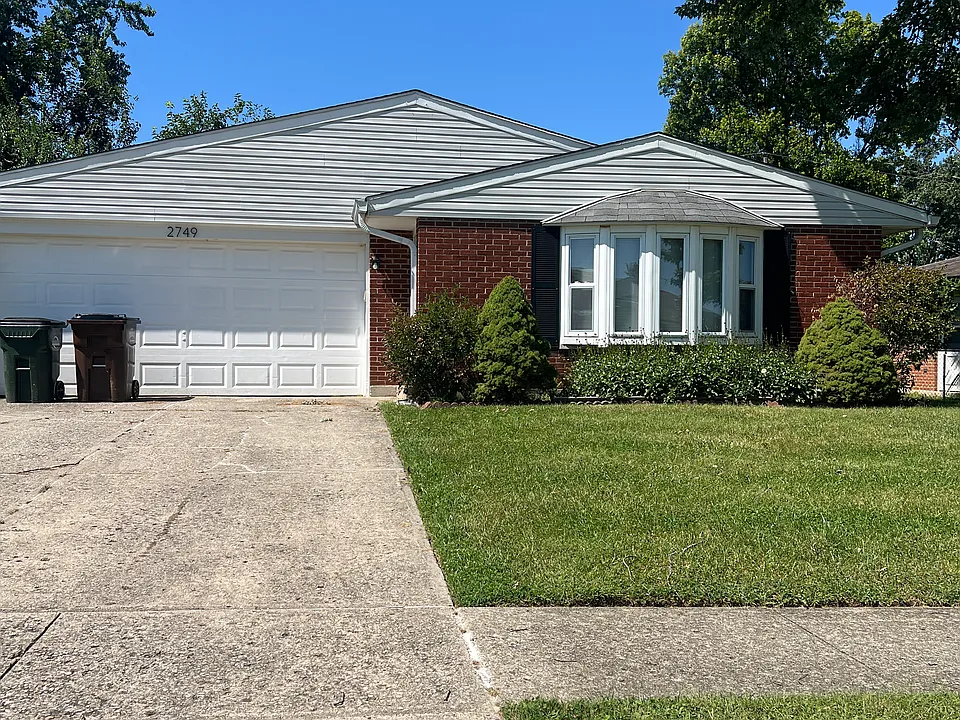 2749 Horstman Dr