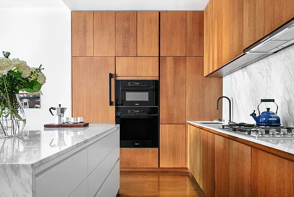 Sold by Compass | media 2