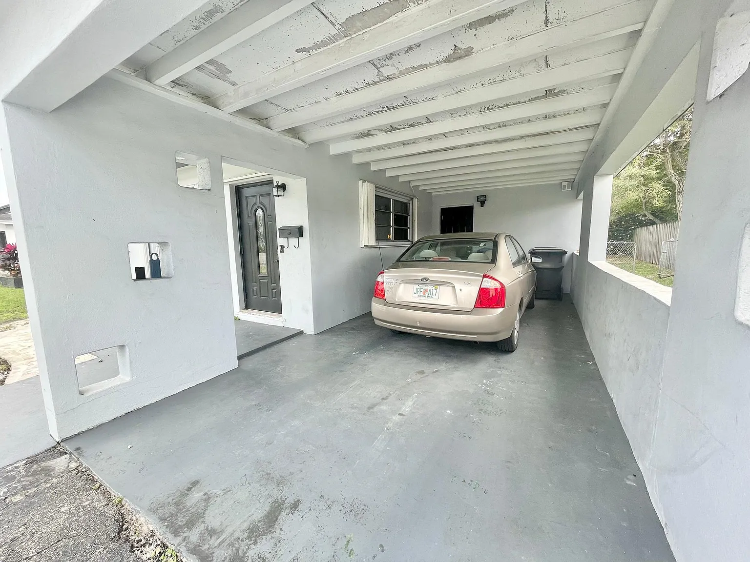 4 bed, 1480 sqft, $3,300 — Photo 3