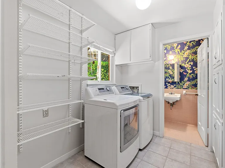 2802 Pecos St — Photo 29