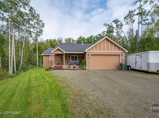 5855 E Summit Cir, Wasilla, AK 99654