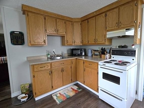 4th image of 17 Carty Place