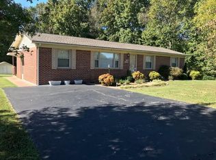 4213 Old Sparta Rd, Cookeville, TN 38506