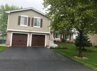 3920 Marine Dr, Hanover Park, IL 60133