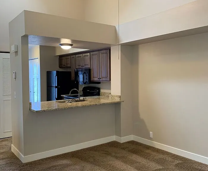 1223 E Vine Gate Dr #38 — Photo 17