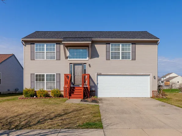 7150 Royal Troon Dr, Ypsilanti, MI 48197