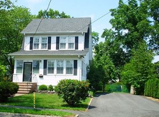 5 Fern Ave, Chatham, NJ 07928