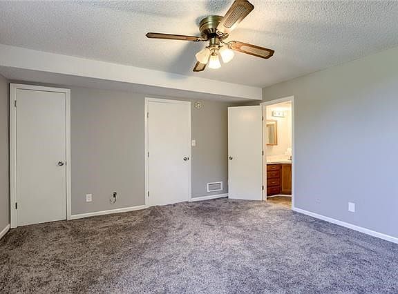 3rd image of 23061 148th St
