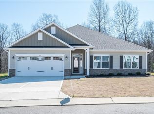 73 Red Pine Ct, Sanford, NC 27332