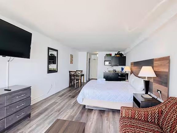 2nd image of 1501 South Ocean Blvd. #631