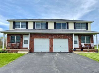 5300 Salt Rd, Clarence, NY 14031