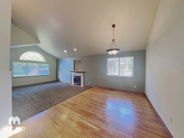 20308 63rd Ave NE — Photo 32