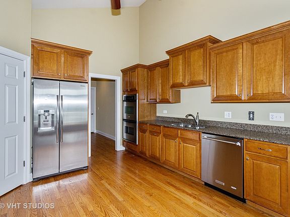 5th image of 24852 Thornberry Dr