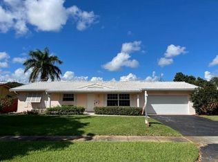 7221 NW 10th Ct, Plantation, FL 33313