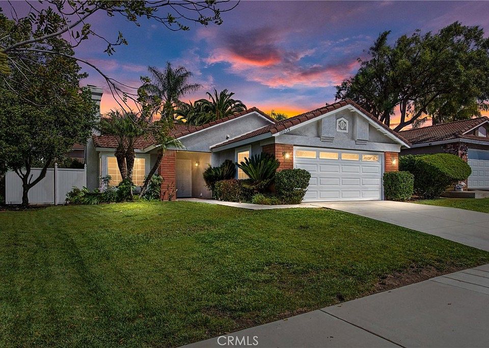 1st image of 19934 Windwood Cir