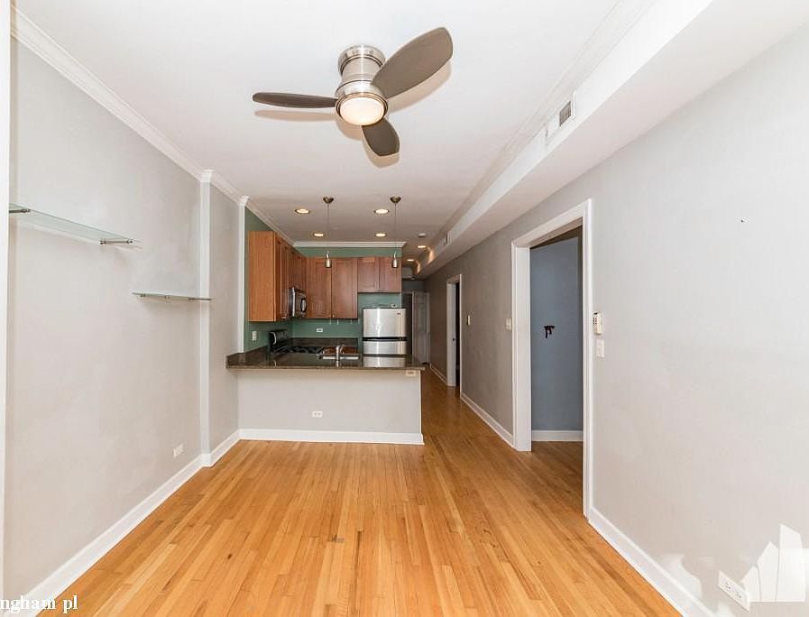 1st image of 850 W Buckingham Pl #622