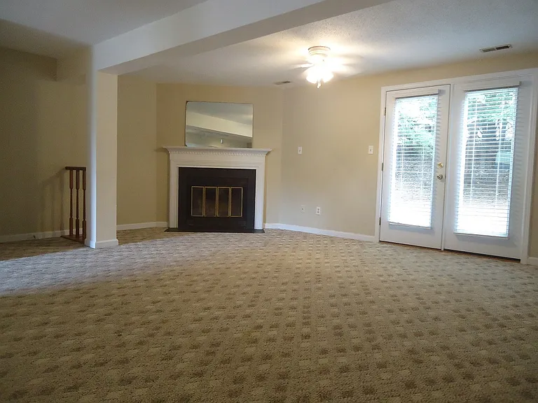 1709 Murad Ct — Photo 8