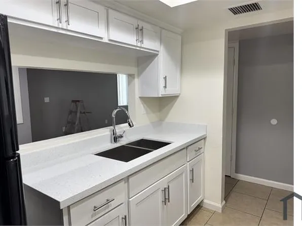 115 W Hill Dr, Avondale, AZ