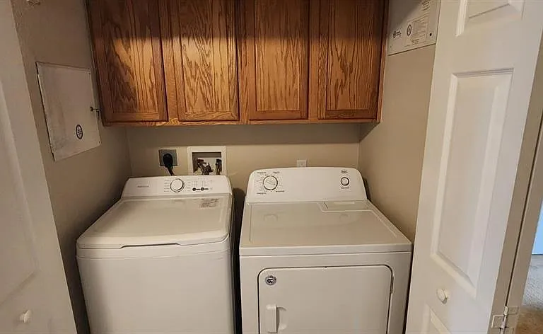 536 Cresting Oak Cir #10 — Photo 18