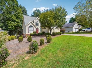 3496 Heatherwood Ct, Douglasville, GA 30135