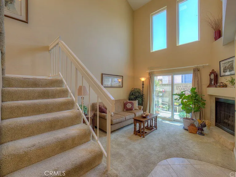 5568 Orange Ave — Photo 4