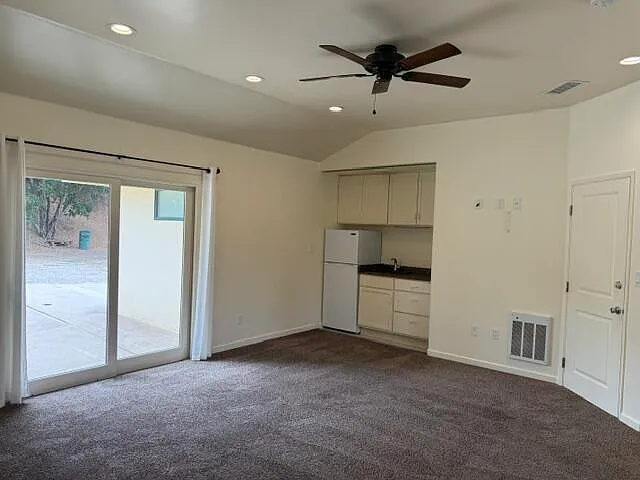5587 Cathedral Oaks Rd — Photo 29