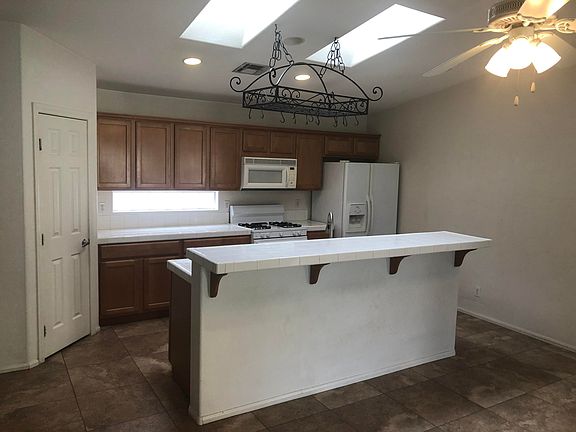 4th image of 51685 Avenida Villa