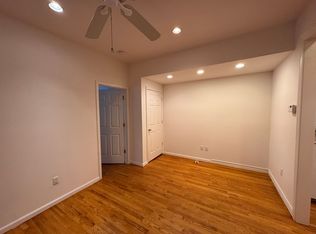 Wallace Red, Red Bank, NJ 07701
