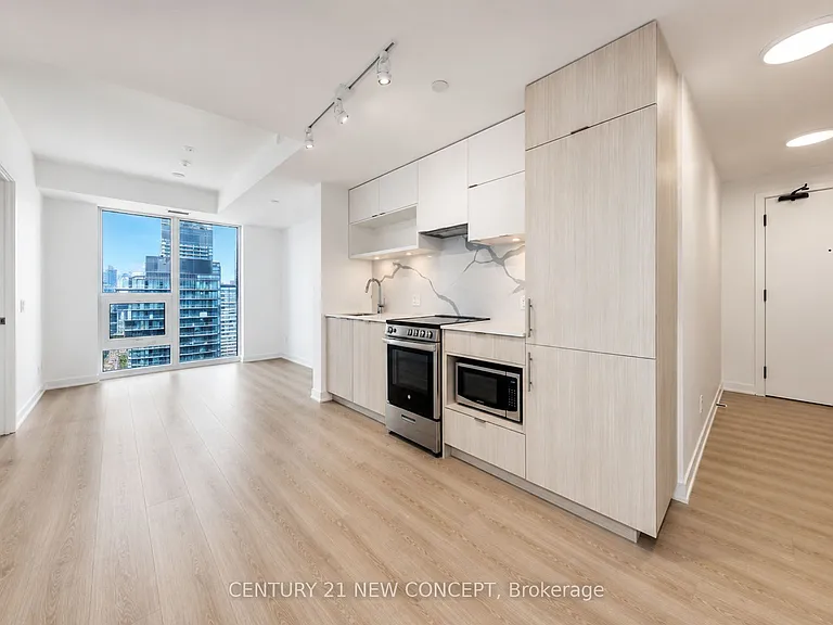 100 Queen St E #3608 — Photo 6