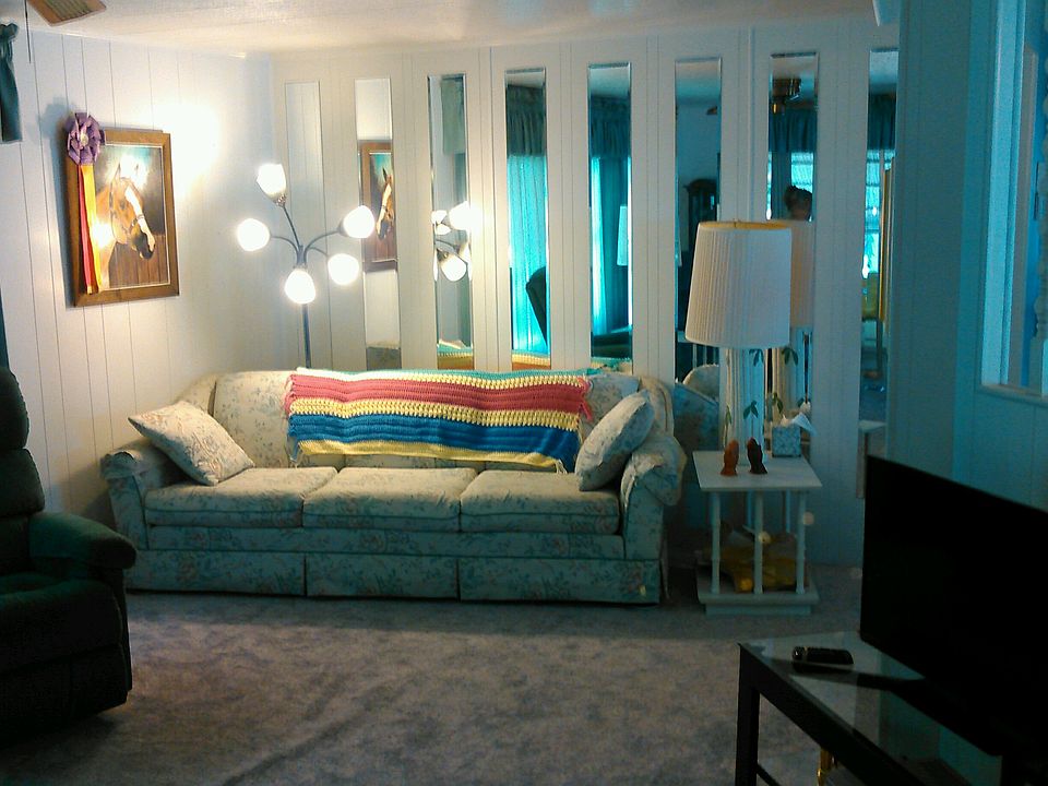 2nd image of 456 Avanti Way Blvd