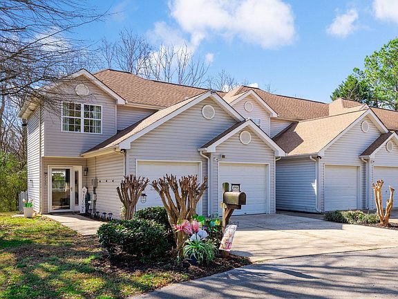 2nd image of 4156 Webb Rd