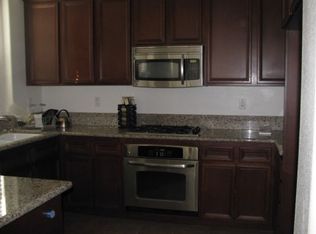 3240 London Ln, Oxnard, CA 93036