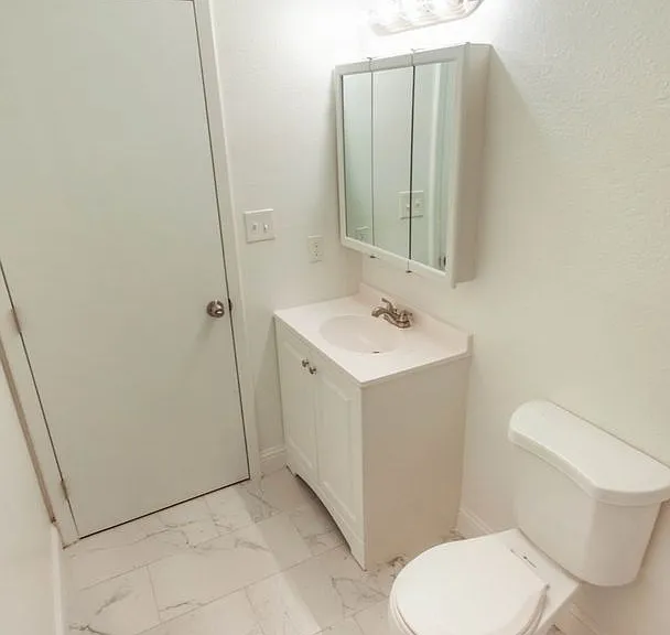 904 Valhalla Dr — Photo 13