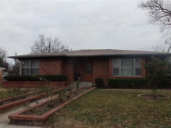 4th image of 1712 W Way Ave