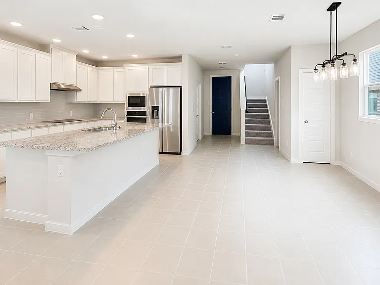 1536 Olive St — Photo 4