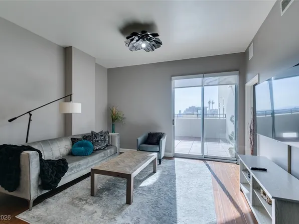 150 Las Vegas Blvd #807, Las Vegas, NV 89106