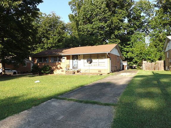 2nd image of 708 Mobile St