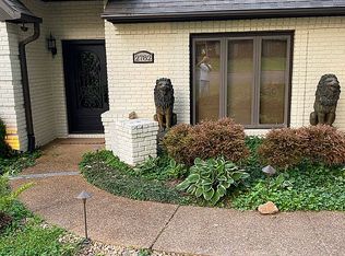 2782 Levee Oaks E, Collierville, TN 38017