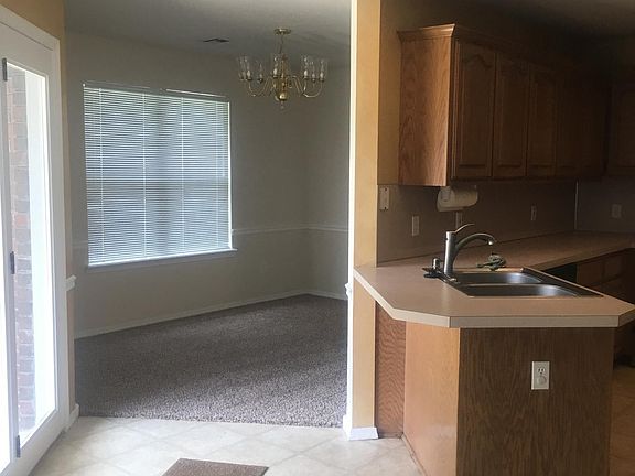 5th image of 12707 E 80th Pl N